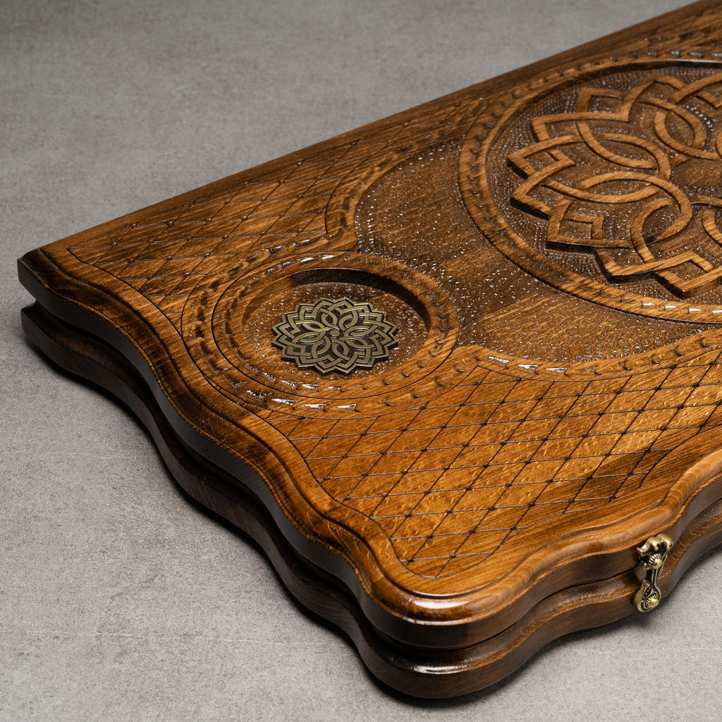 Luxury Backgammon Set – Ornate Carved Design