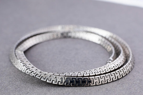 Minimalist unisex sterling silver chain with triangle design