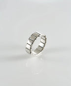 Chunky chain inspired silver band