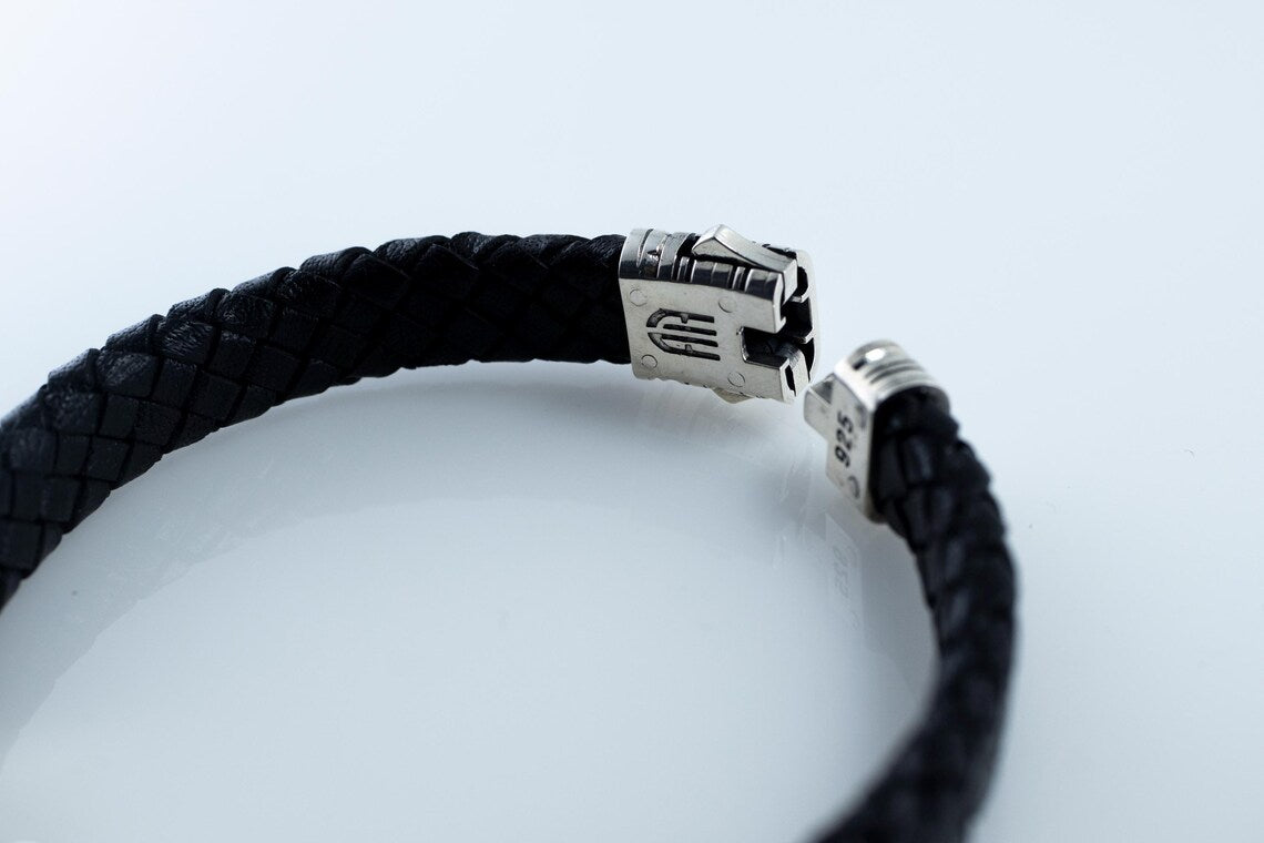 Rustic silver leather bracelet