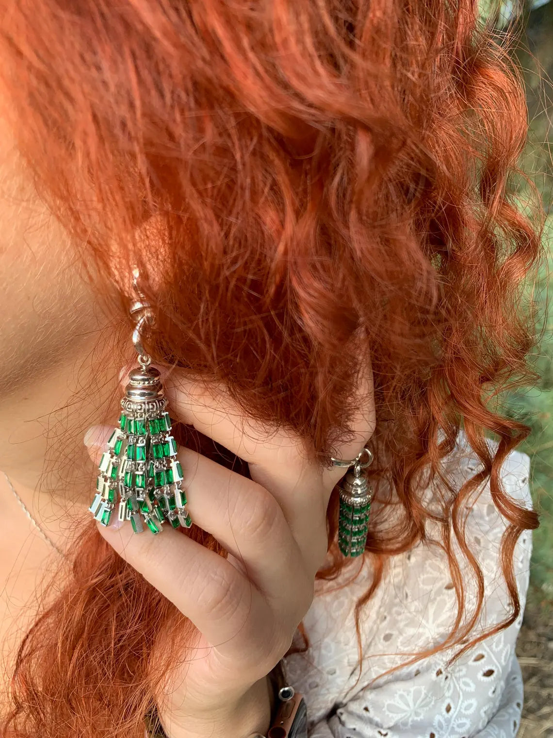Handmade tassel silver jewelry set detail