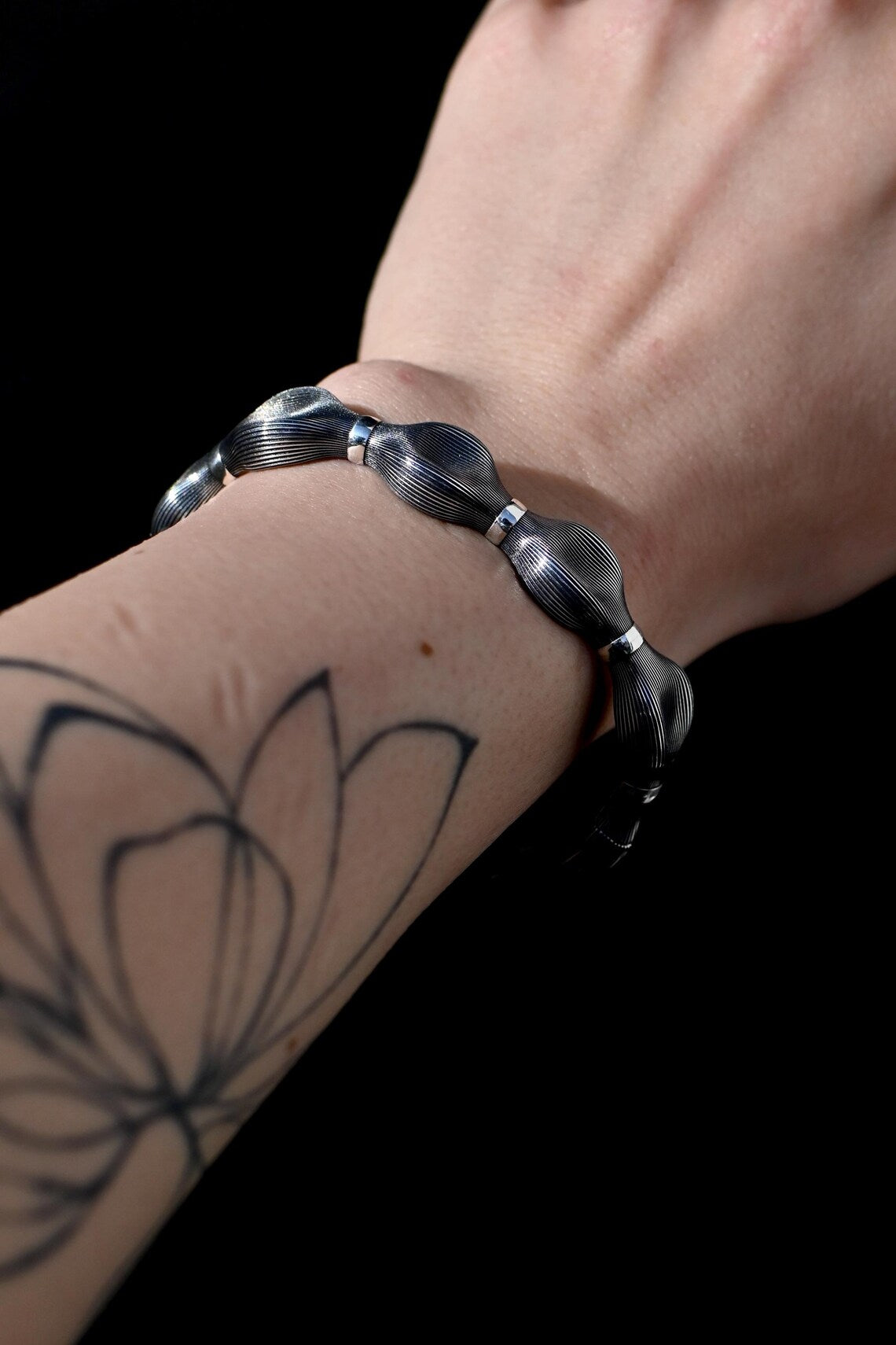 Teardrop Silver Earrings & Bracelet Set