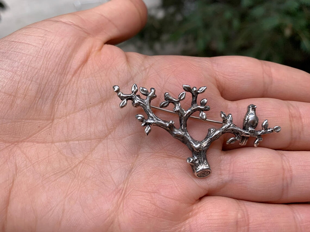 Nature inspired bird lapel pin
