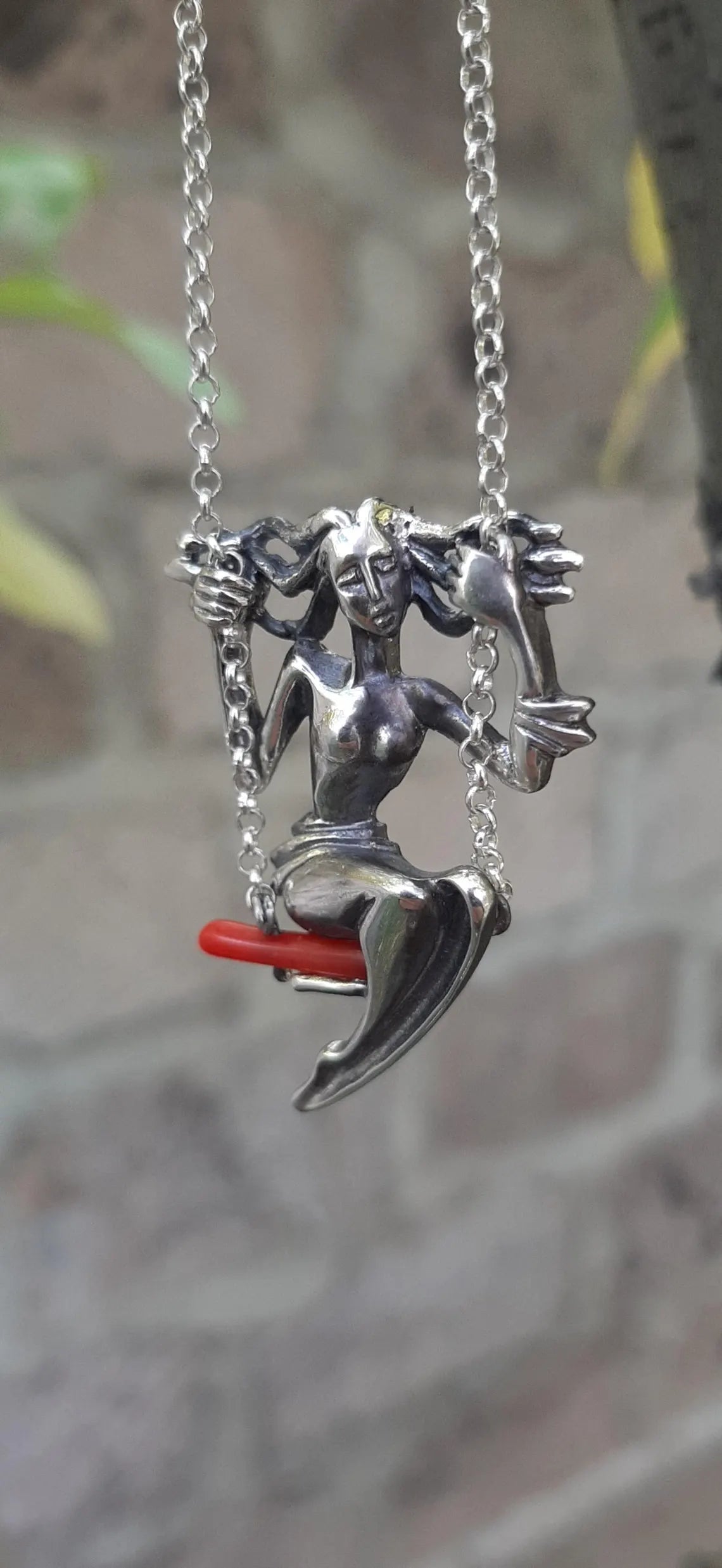 Wearable art necklace for women