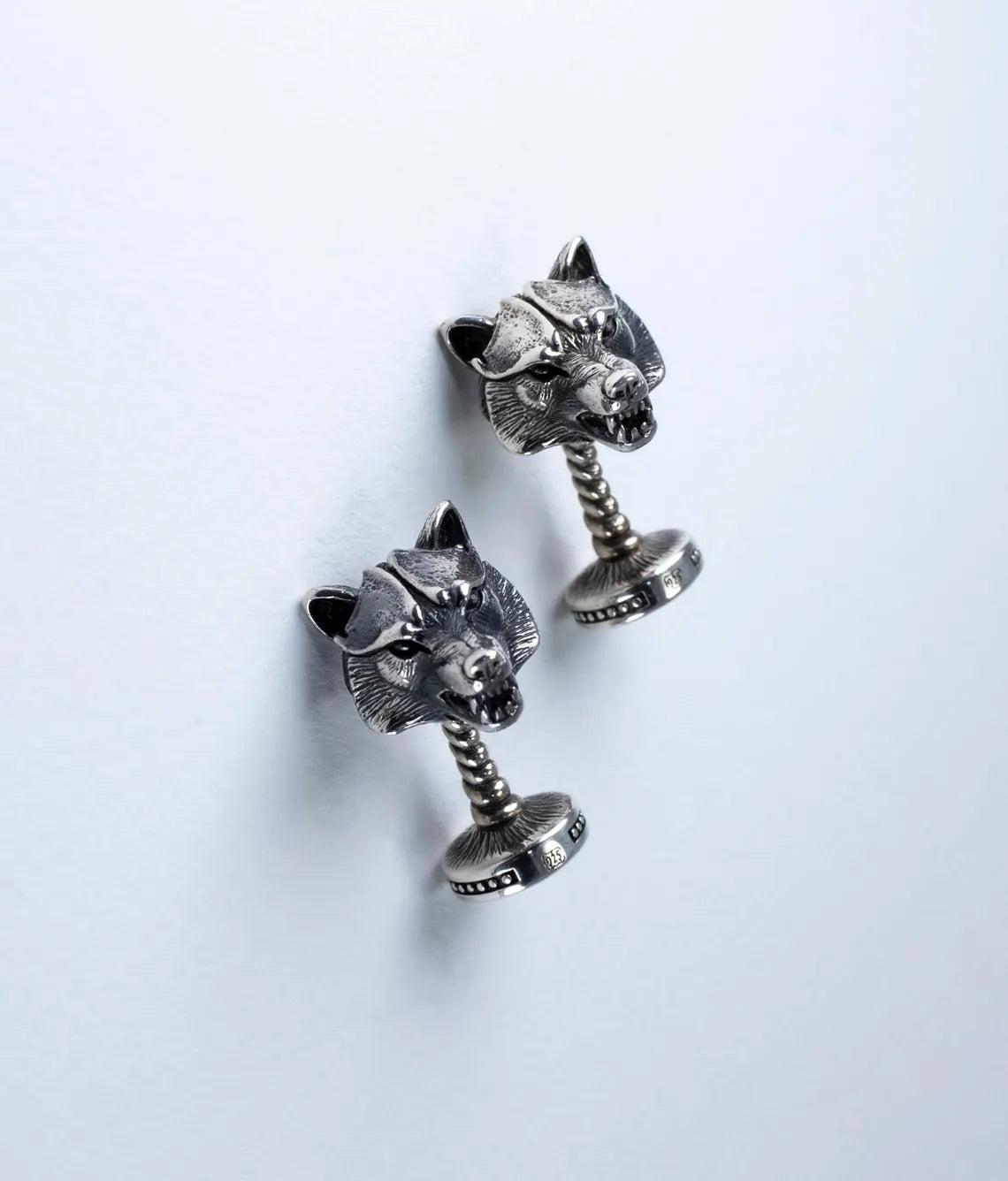 Animal cufflinks for men