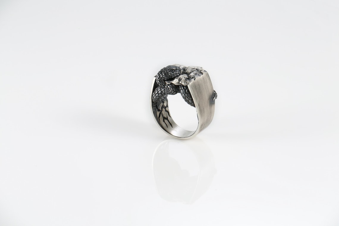 Sterling Silver Snake Ring for Men | 925 Sculpted Lizard Creature Ring | Brutalist Style Reptile Statement Jewelry | Handmade Gothic Ring