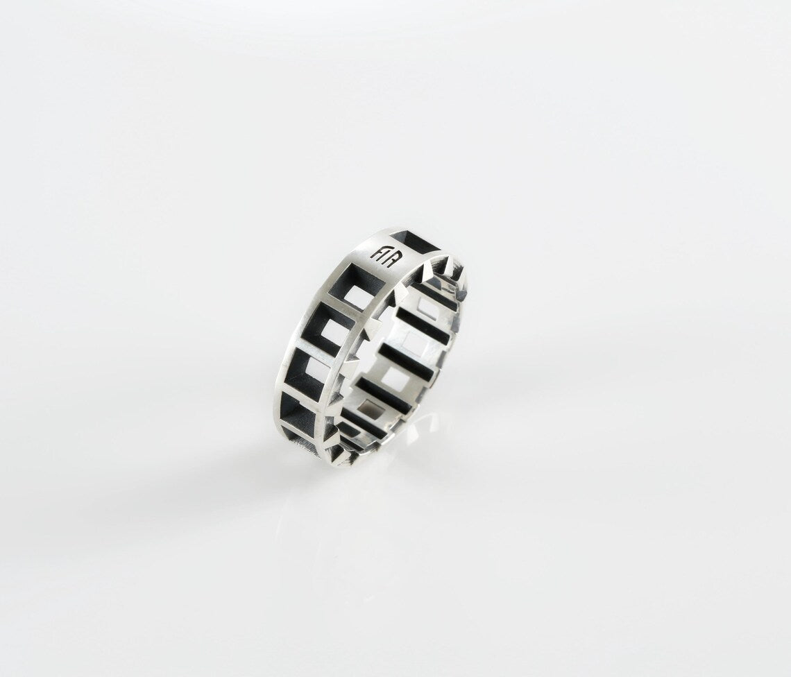Geometric pattern silver jewelry