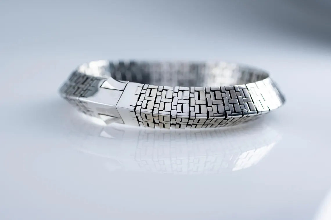 Rhodium plated bracelet