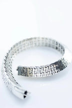 Contemporary geometric jewelry