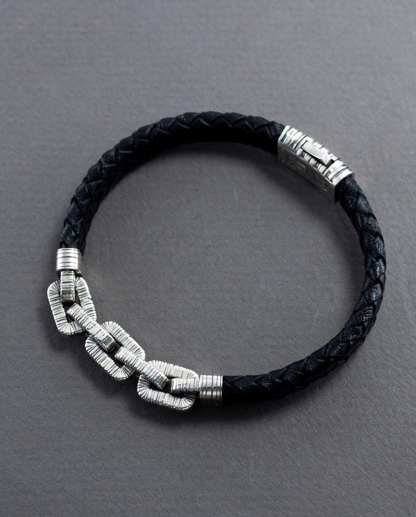 Braided leather bracelet for men