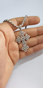 Ornamental sterling silver cross pendant