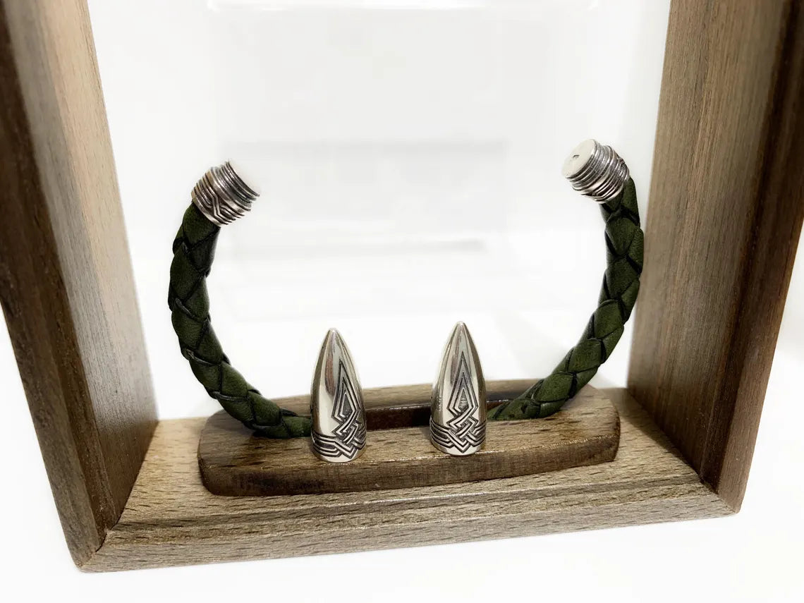 Bullet leather bracelet in sterling silver