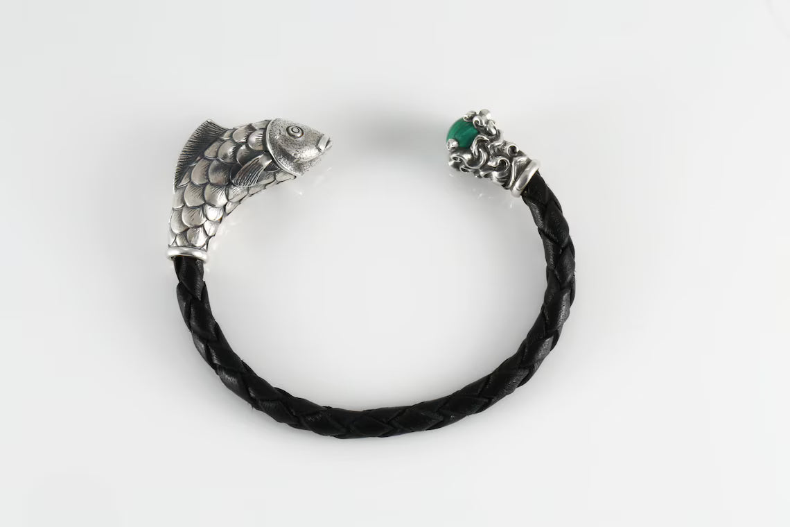 Malachite bracelet with fish head detail