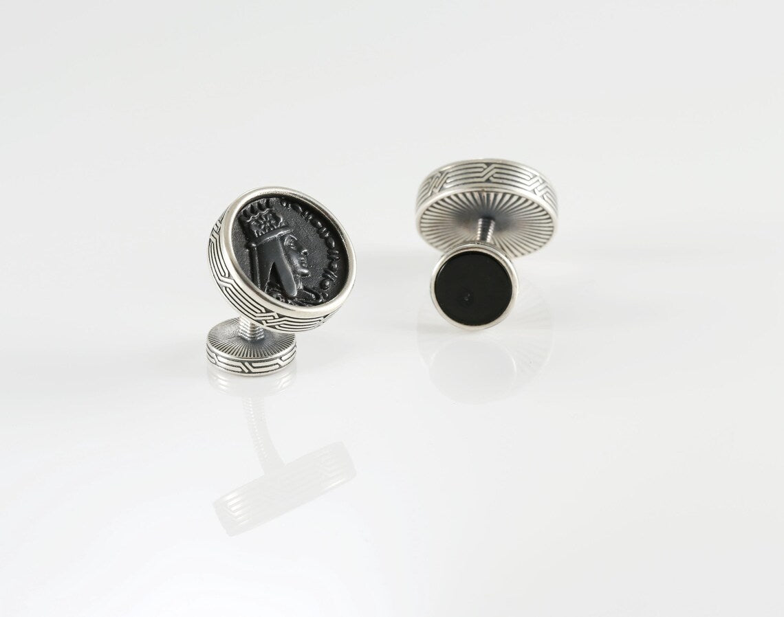 Animal cufflinks for men