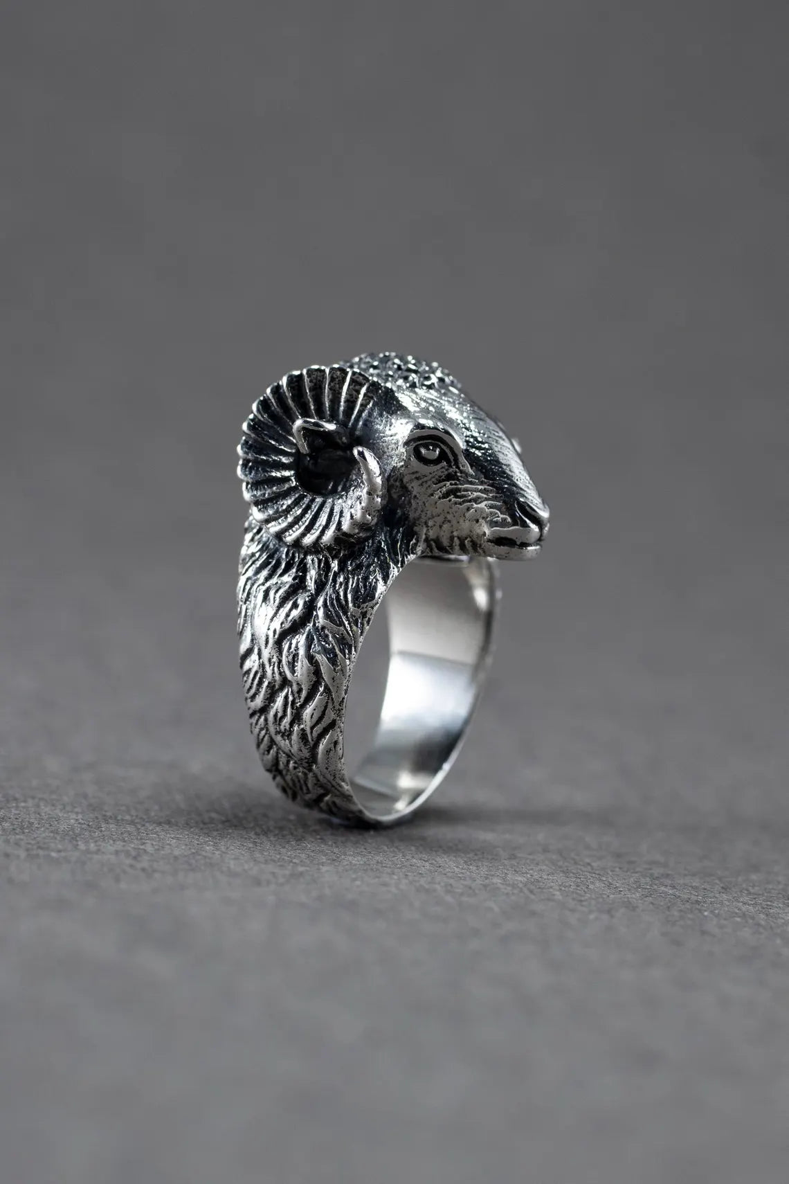 Aries zodiac ring in solid 925 sterling silver