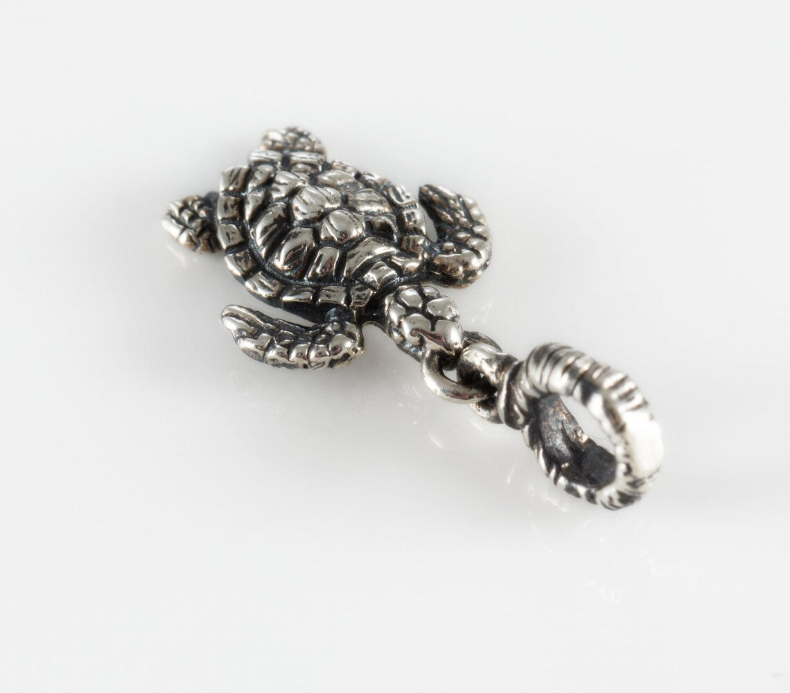 Artisan turtle necklace handmade in Armenia
