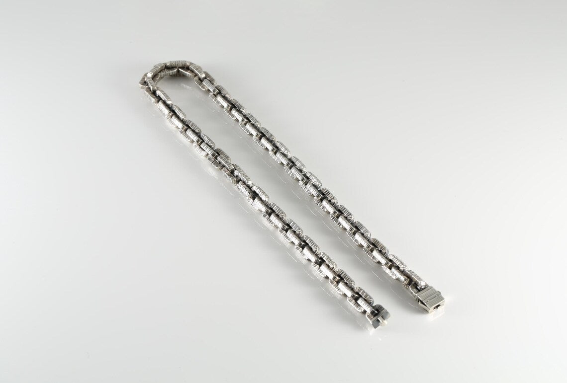 Solid sterling silver anchor chain necklace