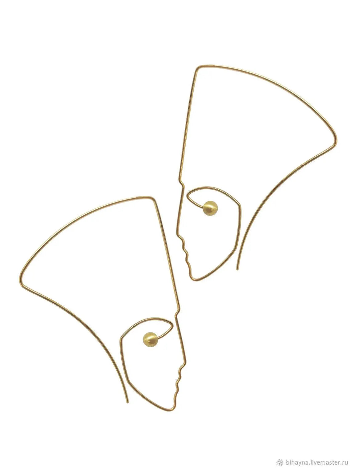 Minimalist portrait earrings inspired by Queen Nefertiti
