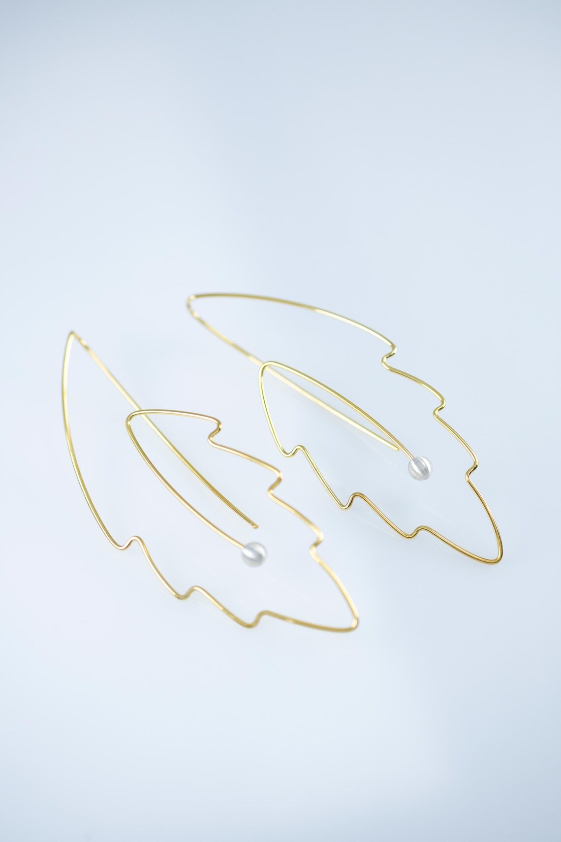 Leaf & Pearl Silver Earrings product image 7