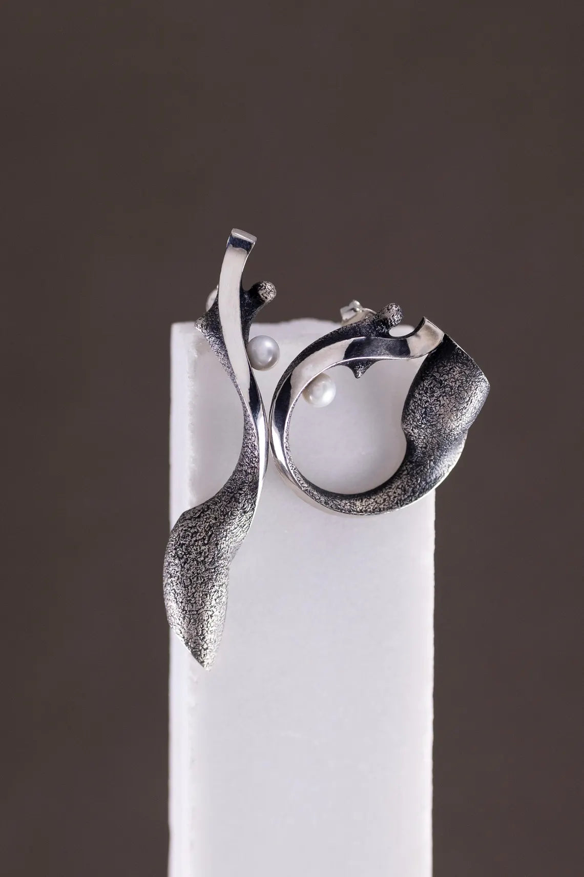 Female silhouette sterling silver pendant detail