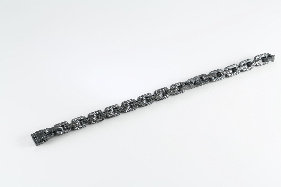 Bold 925 silver statement necklace side view