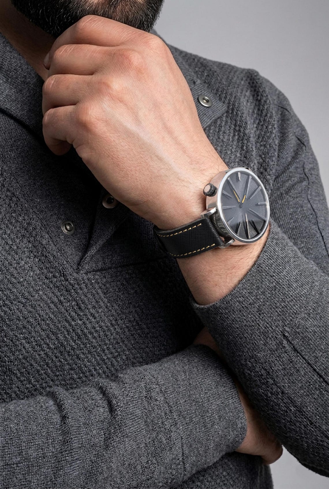 Minimalist Black Dial Men’s Watch with Leather Strap – Silver or Titanium Case